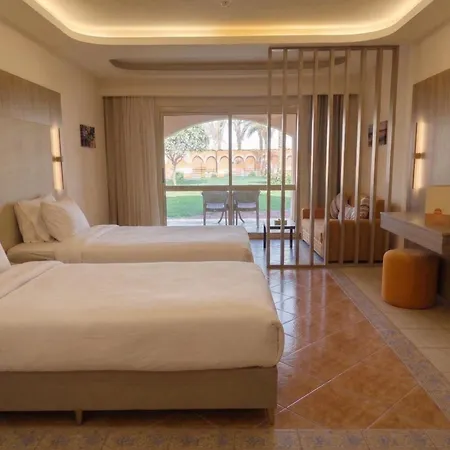 Regency Plaza Aqua Park And Spa Resort-3